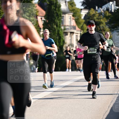 01.09.2024 - BARMER Alsterlauf Dr. Thomas Lammeyer http://msf.ph/oto/6902521 01.09.2024 09:39:27 Laufen 3689, 4060 meine-sportfotos.de