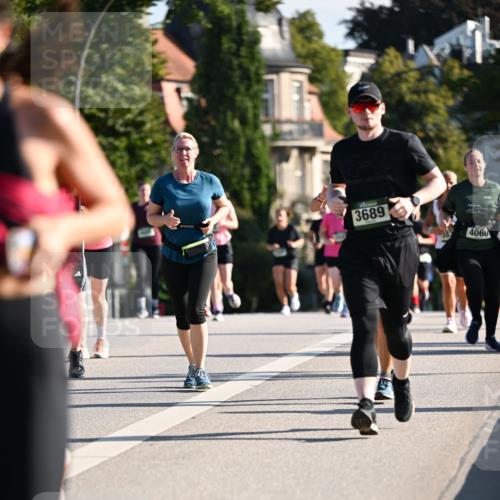 01.09.2024 - BARMER Alsterlauf Dr. Thomas Lammeyer http://msf.ph/oto/6902530 01.09.2024 09:39:27 Laufen 3689, 4060 meine-sportfotos.de