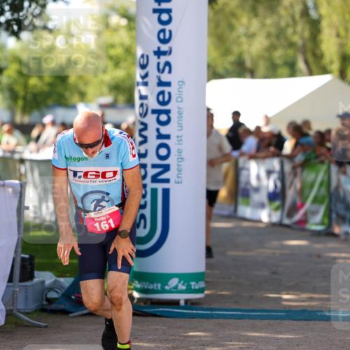 01.09.2024 - 17. Tribühne Triathlon Michael Strokosch http://msf.ph/oto/6902548 01.09.2024 11:01:39 Ziel 161, 200, 292 meine-sportfotos.de
