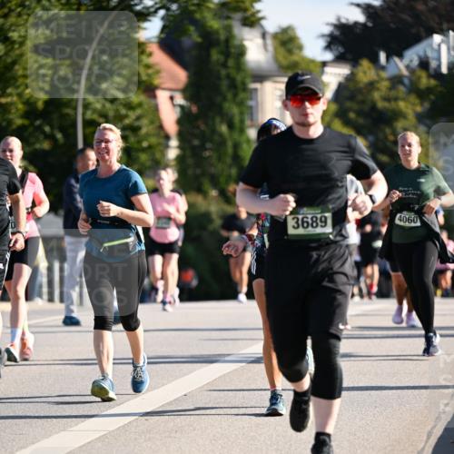 01.09.2024 - BARMER Alsterlauf Dr. Thomas Lammeyer http://msf.ph/oto/6902556 01.09.2024 09:39:28 Laufen 3689, 4060 meine-sportfotos.de