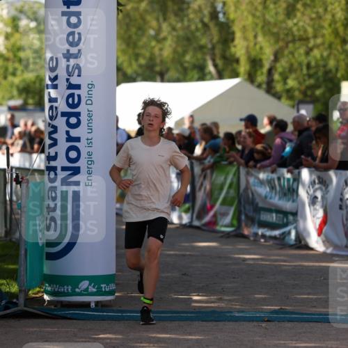 01.09.2024 - 17. Tribühne Triathlon Michael Strokosch http://msf.ph/oto/6902583 01.09.2024 11:01:41 Ziel 161, 200, 292 meine-sportfotos.de