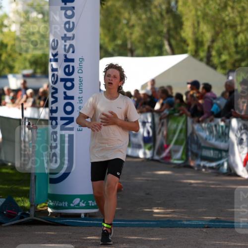 01.09.2024 - 17. Tribühne Triathlon Michael Strokosch http://msf.ph/oto/6902607 01.09.2024 11:01:42 Ziel 161, 200, 292 meine-sportfotos.de