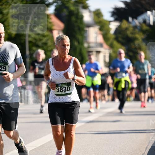 01.09.2024 - BARMER Alsterlauf Dr. Thomas Lammeyer http://msf.ph/oto/6902737 01.09.2024 09:39:34 Laufen 29, 3830 meine-sportfotos.de