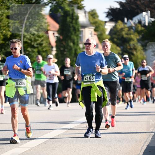 01.09.2024 - BARMER Alsterlauf Dr. Thomas Lammeyer http://msf.ph/oto/6902872 01.09.2024 09:39:38 Laufen 8206, 2163 meine-sportfotos.de