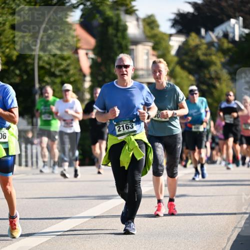 01.09.2024 - BARMER Alsterlauf Dr. Thomas Lammeyer http://msf.ph/oto/6902910 01.09.2024 09:39:39 Laufen 06, 2163 meine-sportfotos.de