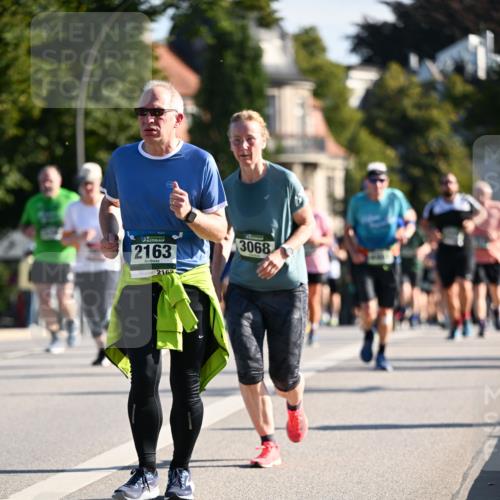 01.09.2024 - BARMER Alsterlauf Dr. Thomas Lammeyer http://msf.ph/oto/6902948 01.09.2024 09:39:40 Laufen 2163, 2162, 3068 meine-sportfotos.de