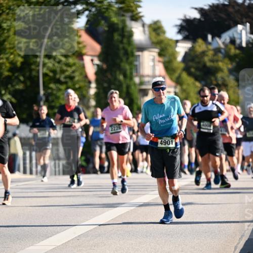 01.09.2024 - BARMER Alsterlauf Dr. Thomas Lammeyer http://msf.ph/oto/6903013 01.09.2024 09:39:42 Laufen 4901 meine-sportfotos.de