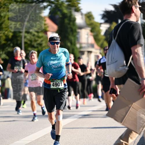 01.09.2024 - BARMER Alsterlauf Dr. Thomas Lammeyer http://msf.ph/oto/6903073 01.09.2024 09:39:44 Laufen 4901 meine-sportfotos.de