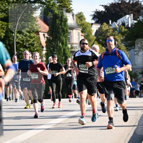 01.09.2024 - BARMER Alsterlauf Dr. Thomas Lammeyer http://msf.ph/oto/6903104 01.09.2024 09:39:45 Laufen 2058, 2351, 4750, 4008, 4000, 4202 meine-sportfotos.de