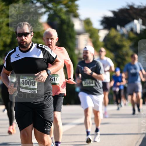 01.09.2024 - BARMER Alsterlauf Dr. Thomas Lammeyer http://msf.ph/oto/6903240 01.09.2024 09:39:49 Laufen 35, 4008, 4008, 610 meine-sportfotos.de