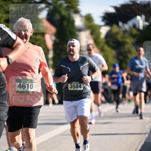 01.09.2024 - BARMER Alsterlauf Dr. Thomas Lammeyer http://msf.ph/oto/6903254 01.09.2024 09:39:50 Laufen 35, 4610, 3584 meine-sportfotos.de