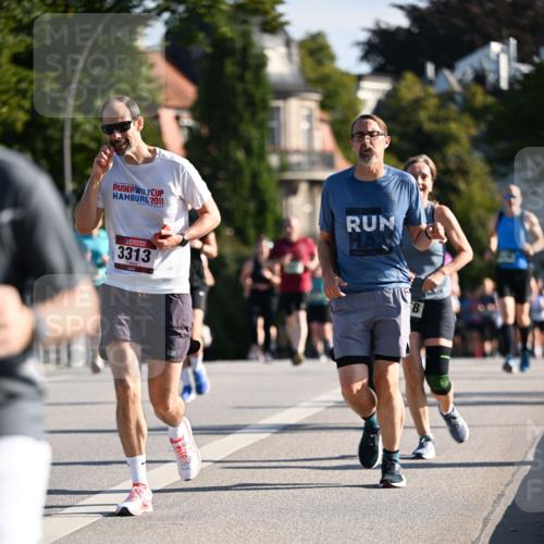 01.09.2024 - BARMER Alsterlauf Dr. Thomas Lammeyer http://msf.ph/oto/6903345 01.09.2024 09:39:52 Laufen 2011, 3313, 8 meine-sportfotos.de
