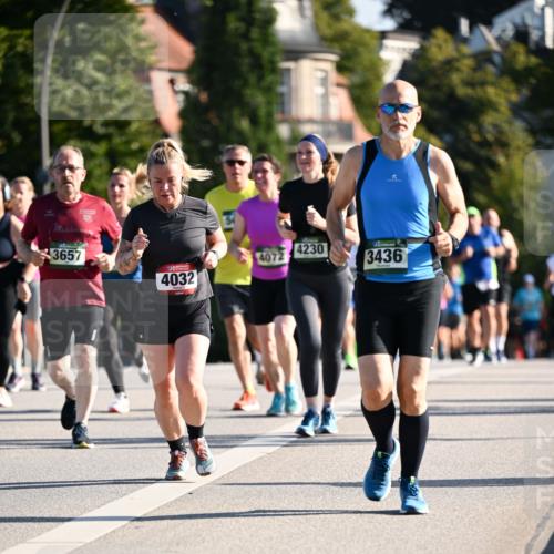 01.09.2024 - BARMER Alsterlauf Dr. Thomas Lammeyer http://msf.ph/oto/6903547 01.09.2024 09:39:58 Laufen 3657, 4230, 4072, 3436, 4032 meine-sportfotos.de