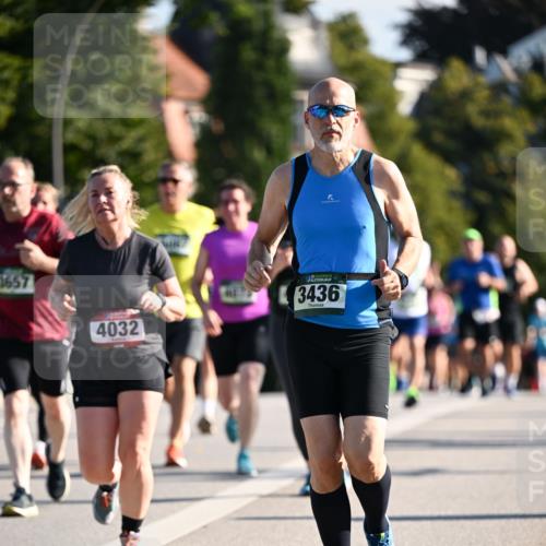 01.09.2024 - BARMER Alsterlauf Dr. Thomas Lammeyer http://msf.ph/oto/6903576 01.09.2024 09:39:59 Laufen 1657, 4032, 3436 meine-sportfotos.de