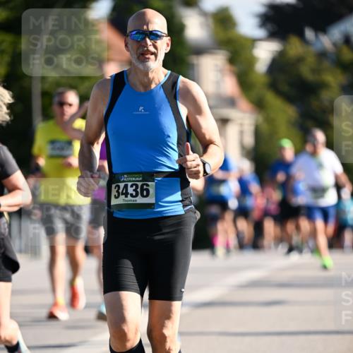 01.09.2024 - BARMER Alsterlauf Dr. Thomas Lammeyer http://msf.ph/oto/6903632 01.09.2024 09:40:00 Laufen 135, 3436 meine-sportfotos.de