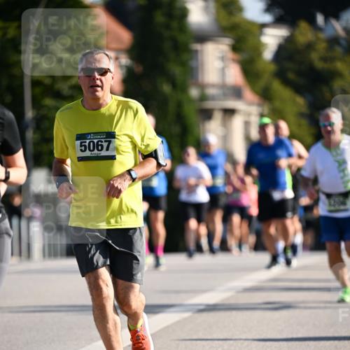01.09.2024 - BARMER Alsterlauf Dr. Thomas Lammeyer http://msf.ph/oto/6903694 01.09.2024 09:40:02 Laufen 5067 meine-sportfotos.de