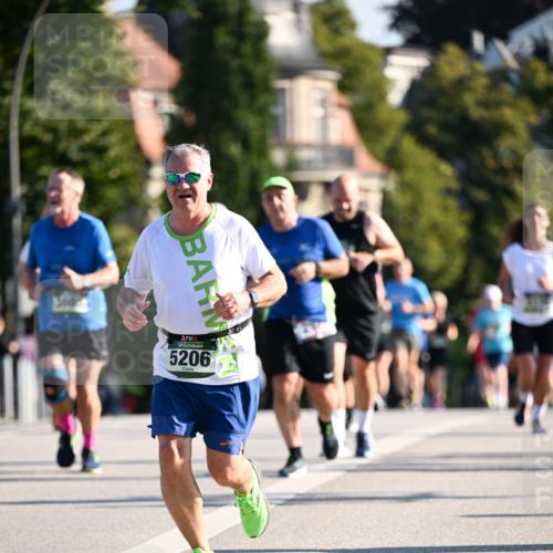 01.09.2024 - BARMER Alsterlauf Dr. Thomas Lammeyer http://msf.ph/oto/6903782 01.09.2024 09:40:04 Laufen 5206 meine-sportfotos.de