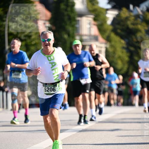 01.09.2024 - BARMER Alsterlauf Dr. Thomas Lammeyer http://msf.ph/oto/6903790 01.09.2024 09:40:04 Laufen 5206 meine-sportfotos.de