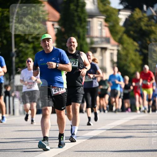 01.09.2024 - BARMER Alsterlauf Dr. Thomas Lammeyer http://msf.ph/oto/6903879 01.09.2024 09:40:06 Laufen 772, 2970 meine-sportfotos.de