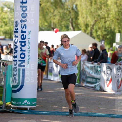 01.09.2024 - 17. Tribühne Triathlon Michael Strokosch http://msf.ph/oto/6903880 01.09.2024 11:04:38 Ziel 188, 291, 305, 1072 meine-sportfotos.de
