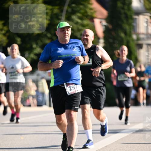 01.09.2024 - BARMER Alsterlauf Dr. Thomas Lammeyer http://msf.ph/oto/6903924 01.09.2024 09:40:07 Laufen 2016, 297 meine-sportfotos.de