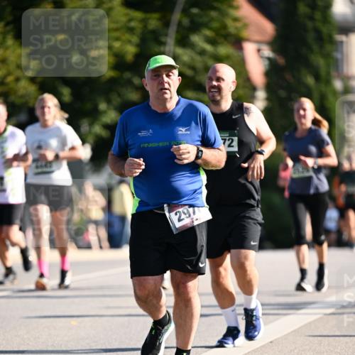 01.09.2024 - BARMER Alsterlauf Dr. Thomas Lammeyer http://msf.ph/oto/6903932 01.09.2024 09:40:08 Laufen 2016, 72, 297 meine-sportfotos.de