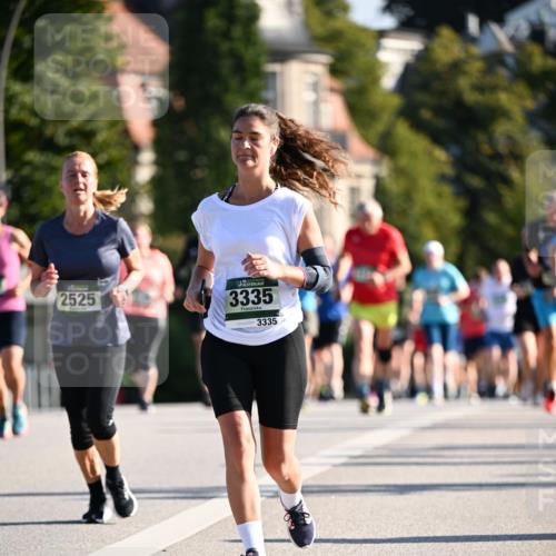 01.09.2024 - BARMER Alsterlauf Dr. Thomas Lammeyer http://msf.ph/oto/6903969 01.09.2024 09:40:09 Laufen 2525, 3335, 3335 meine-sportfotos.de