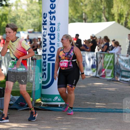 01.09.2024 - 17. Tribühne Triathlon Michael Strokosch http://msf.ph/oto/6904001 01.09.2024 11:04:43 Ziel 188, 242, 280, 291, 1072 meine-sportfotos.de