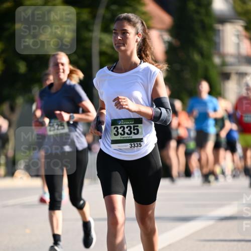 01.09.2024 - BARMER Alsterlauf Dr. Thomas Lammeyer http://msf.ph/oto/6904020 01.09.2024 09:40:10 Laufen 2525, 35, 3335, 3335 meine-sportfotos.de