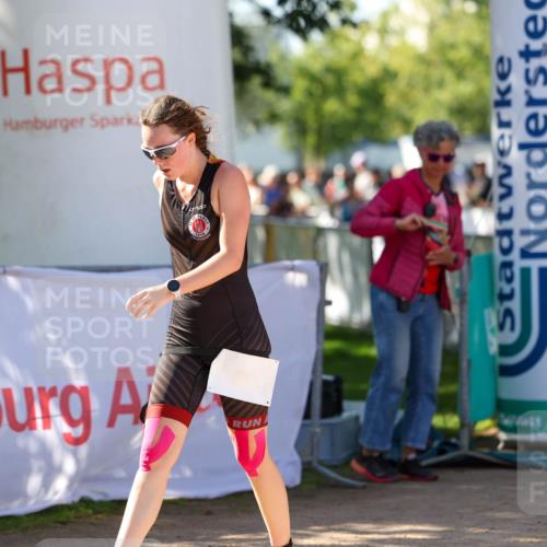 01.09.2024 - 17. Tribühne Triathlon Michael Strokosch http://msf.ph/oto/6904076 01.09.2024 11:04:50 Ziel 211, 212, 242, 280 meine-sportfotos.de