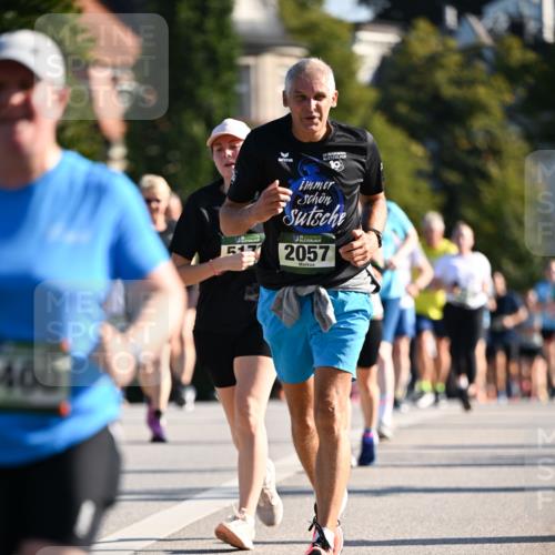 01.09.2024 - BARMER Alsterlauf Dr. Thomas Lammeyer http://msf.ph/oto/6904195 01.09.2024 09:40:17 Laufen 400, 51, 29, 10, 2057 meine-sportfotos.de