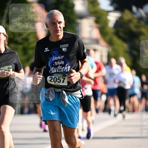 01.09.2024 - BARMER Alsterlauf Dr. Thomas Lammeyer http://msf.ph/oto/6904226 01.09.2024 09:40:18 Laufen 29, 35, 2057 meine-sportfotos.de