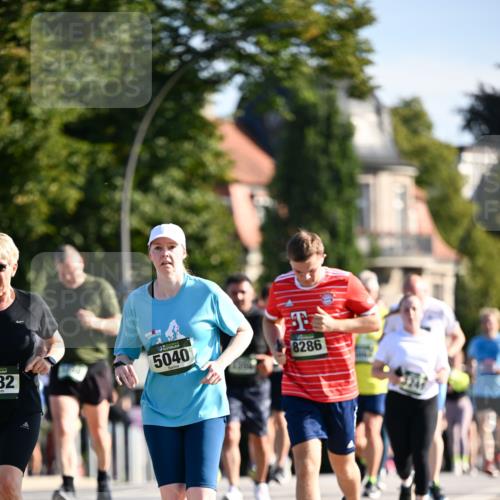 01.09.2024 - BARMER Alsterlauf Dr. Thomas Lammeyer http://msf.ph/oto/6904294 01.09.2024 09:40:21 Laufen 82, 5040, 8286 meine-sportfotos.de