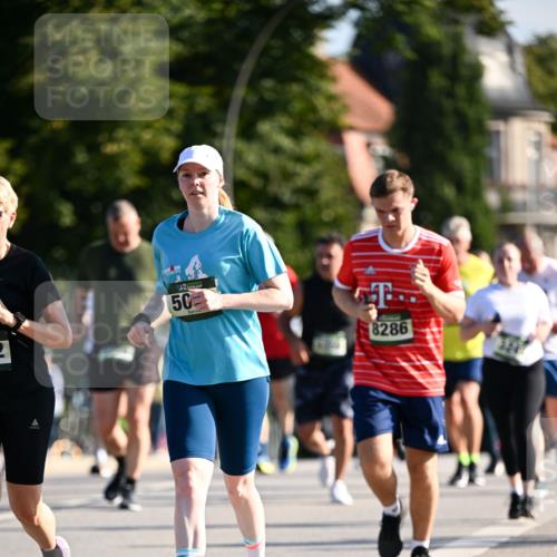 01.09.2024 - BARMER Alsterlauf Dr. Thomas Lammeyer http://msf.ph/oto/6904315 01.09.2024 09:40:21 Laufen 50, 8286 meine-sportfotos.de