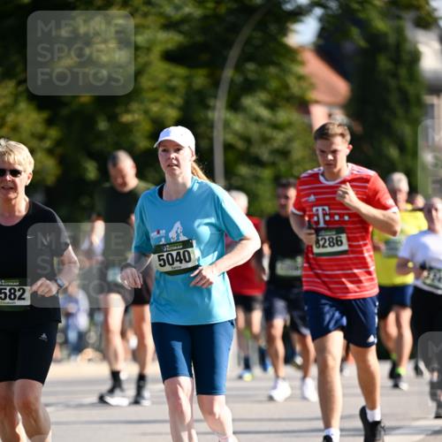 01.09.2024 - BARMER Alsterlauf Dr. Thomas Lammeyer http://msf.ph/oto/6904320 01.09.2024 09:40:22 Laufen 582, 5040, 8286 meine-sportfotos.de