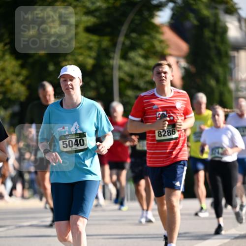 01.09.2024 - BARMER Alsterlauf Dr. Thomas Lammeyer http://msf.ph/oto/6904328 01.09.2024 09:40:22 Laufen 5040, 8286 meine-sportfotos.de