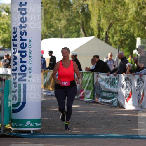 01.09.2024 - 17. Tribühne Triathlon Michael Strokosch http://msf.ph/oto/6904400 01.09.2024 11:05:33 Ziel 151, 226 meine-sportfotos.de
