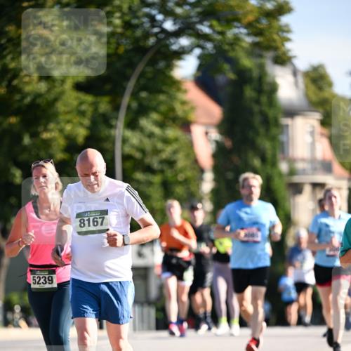 01.09.2024 - BARMER Alsterlauf Dr. Thomas Lammeyer http://msf.ph/oto/6904428 01.09.2024 09:40:27 Laufen 5239, 8167 meine-sportfotos.de