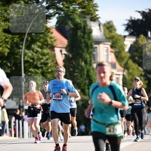 01.09.2024 - BARMER Alsterlauf Dr. Thomas Lammeyer http://msf.ph/oto/6904440 01.09.2024 09:40:28 Laufen 42, 19, 3085, 3444 meine-sportfotos.de