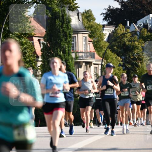 01.09.2024 - BARMER Alsterlauf Dr. Thomas Lammeyer http://msf.ph/oto/6904486 01.09.2024 09:40:29 Laufen 466, 5022, 128, 426 meine-sportfotos.de