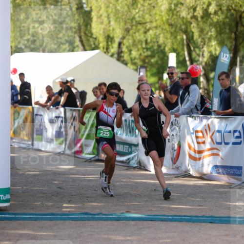 01.09.2024 - 17. Tribühne Triathlon Michael Strokosch http://msf.ph/oto/6904488 01.09.2024 11:05:43 Ziel 187, 225 meine-sportfotos.de