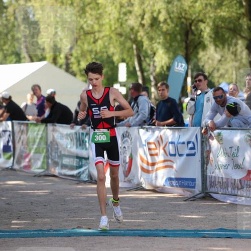 01.09.2024 - 17. Tribühne Triathlon Michael Strokosch http://msf.ph/oto/6904649 01.09.2024 11:05:57 Ziel 160, 300 meine-sportfotos.de