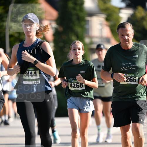 01.09.2024 - BARMER Alsterlauf Dr. Thomas Lammeyer http://msf.ph/oto/6904652 01.09.2024 09:40:34 Laufen 3444, 3444, 35, 4268, 35, 135, 266 meine-sportfotos.de
