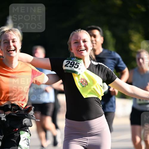 01.09.2024 - BARMER Alsterlauf Dr. Thomas Lammeyer http://msf.ph/oto/6904663 01.09.2024 09:40:35 Laufen 295 meine-sportfotos.de