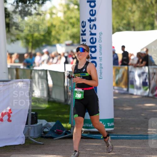 01.09.2024 - 17. Tribühne Triathlon Michael Strokosch http://msf.ph/oto/6904720 01.09.2024 11:06:05 Ziel 289, 298 meine-sportfotos.de