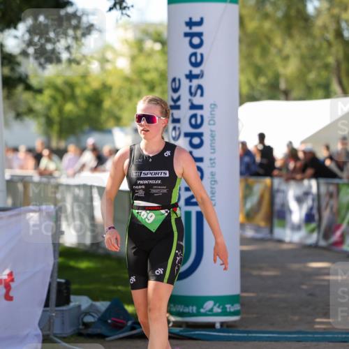 01.09.2024 - 17. Tribühne Triathlon Michael Strokosch http://msf.ph/oto/6904858 01.09.2024 11:06:17 Ziel 239, 269 meine-sportfotos.de
