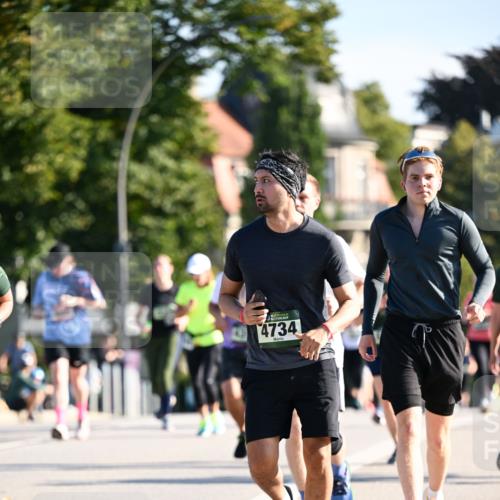 01.09.2024 - BARMER Alsterlauf Dr. Thomas Lammeyer http://msf.ph/oto/6904898 01.09.2024 09:40:46 Laufen 35, 4734 meine-sportfotos.de