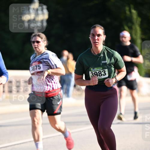 01.09.2024 - BARMER Alsterlauf Dr. Thomas Lammeyer http://msf.ph/oto/6904936 01.09.2024 09:40:48 Laufen 3875, 35, 3983 meine-sportfotos.de