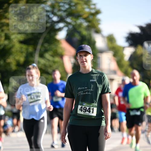 01.09.2024 - BARMER Alsterlauf Dr. Thomas Lammeyer http://msf.ph/oto/6905009 01.09.2024 09:40:52 Laufen 35, 4941 meine-sportfotos.de