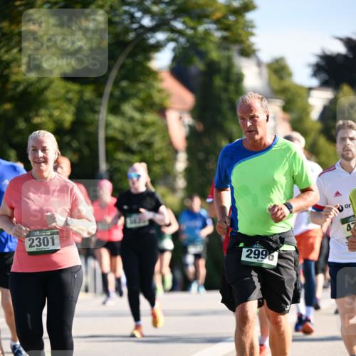 01.09.2024 - BARMER Alsterlauf Dr. Thomas Lammeyer http://msf.ph/oto/6905039 01.09.2024 09:40:56 Laufen 2301, 2996, 32 meine-sportfotos.de